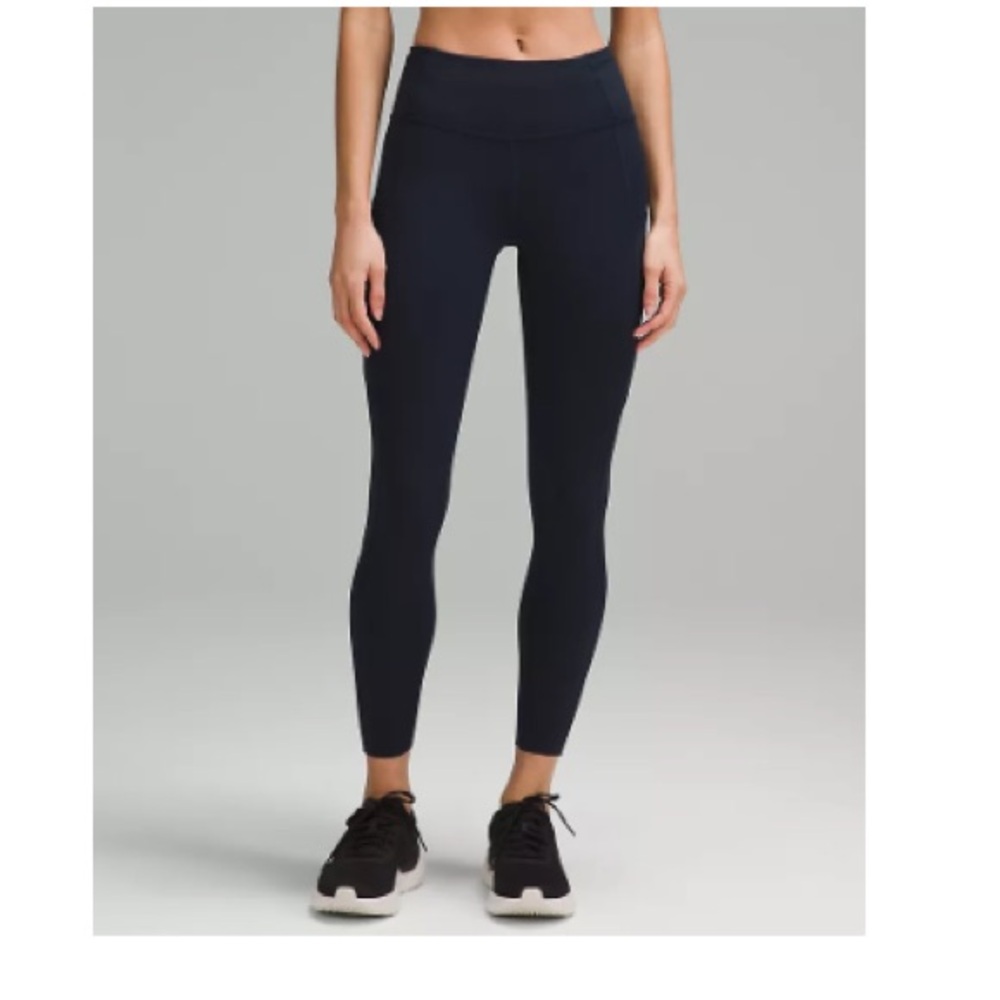 Lululemon Fast and Free High-Rise
Tight 25" Colour True Navy